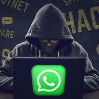  Prevent others from reading your WhatsApp messenges