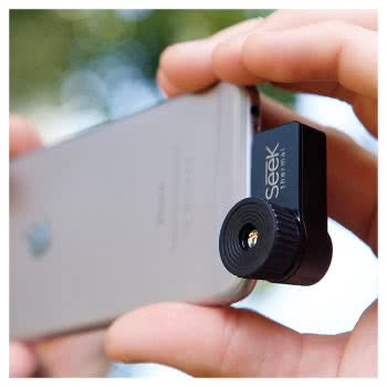 Night vision camera for iPhone as a winter gadget