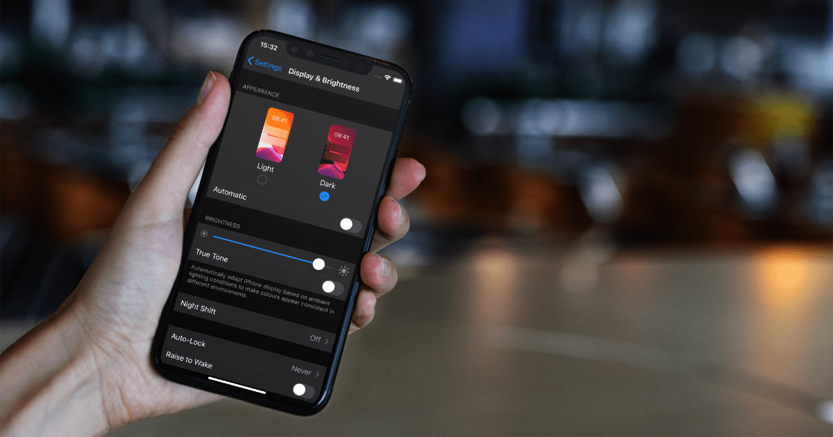 how to turn dark mode on iphone 7 plus