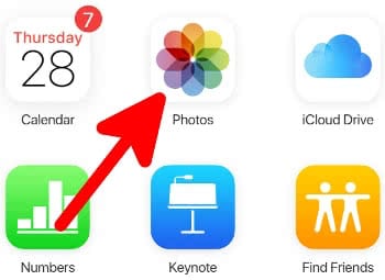 انقر فوق رمز تطبيق "الصور" في iCloud